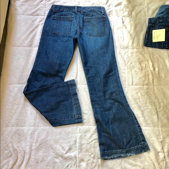 Gap curvy 8 flare blue jean - Picture 2 of 3